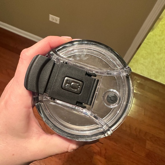 Brümate Nav 22 oz. Tumbler - Picture 2 of 2